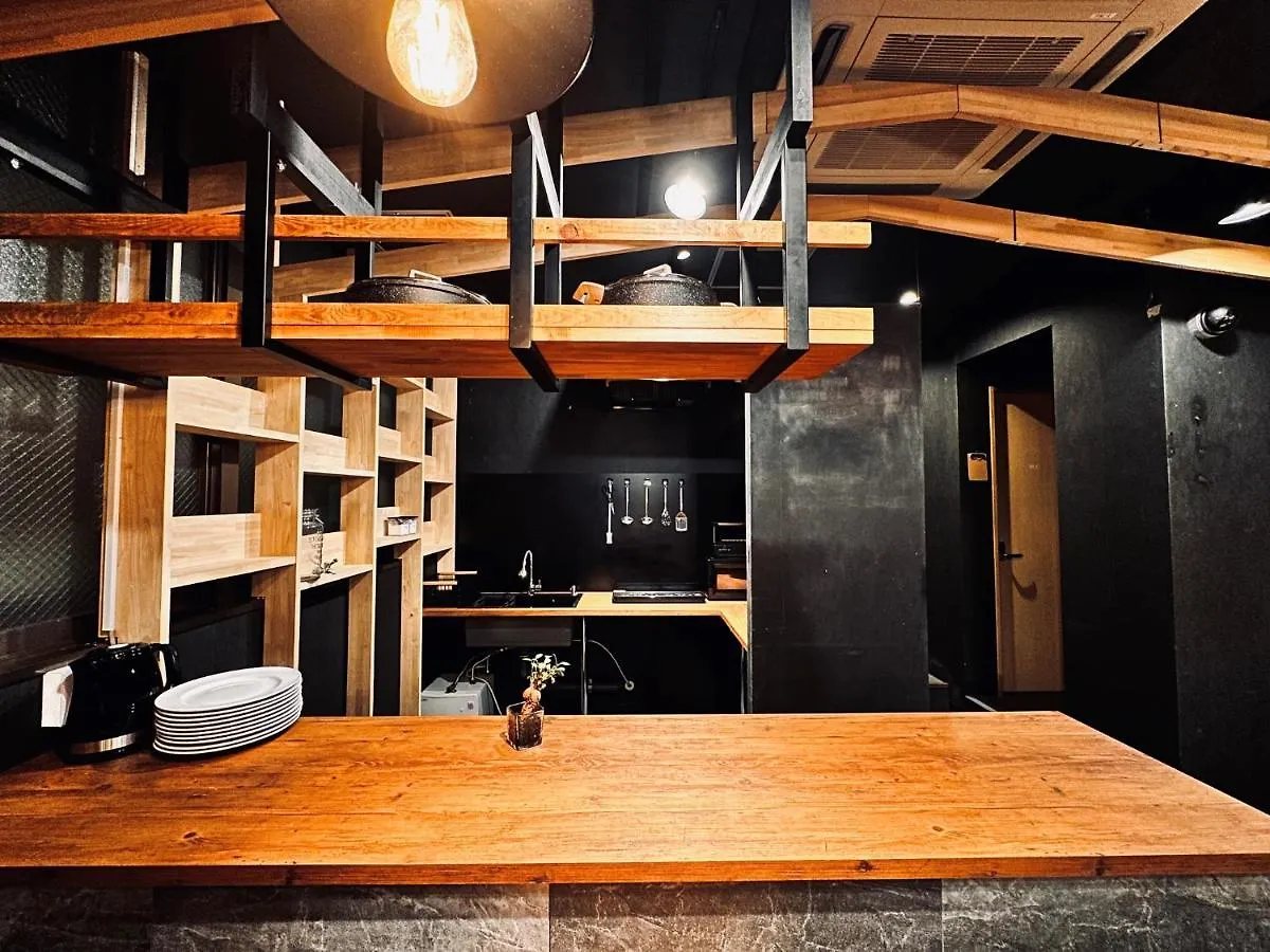 Namba Guesthouse Hive Osaka 0*,  Japonya