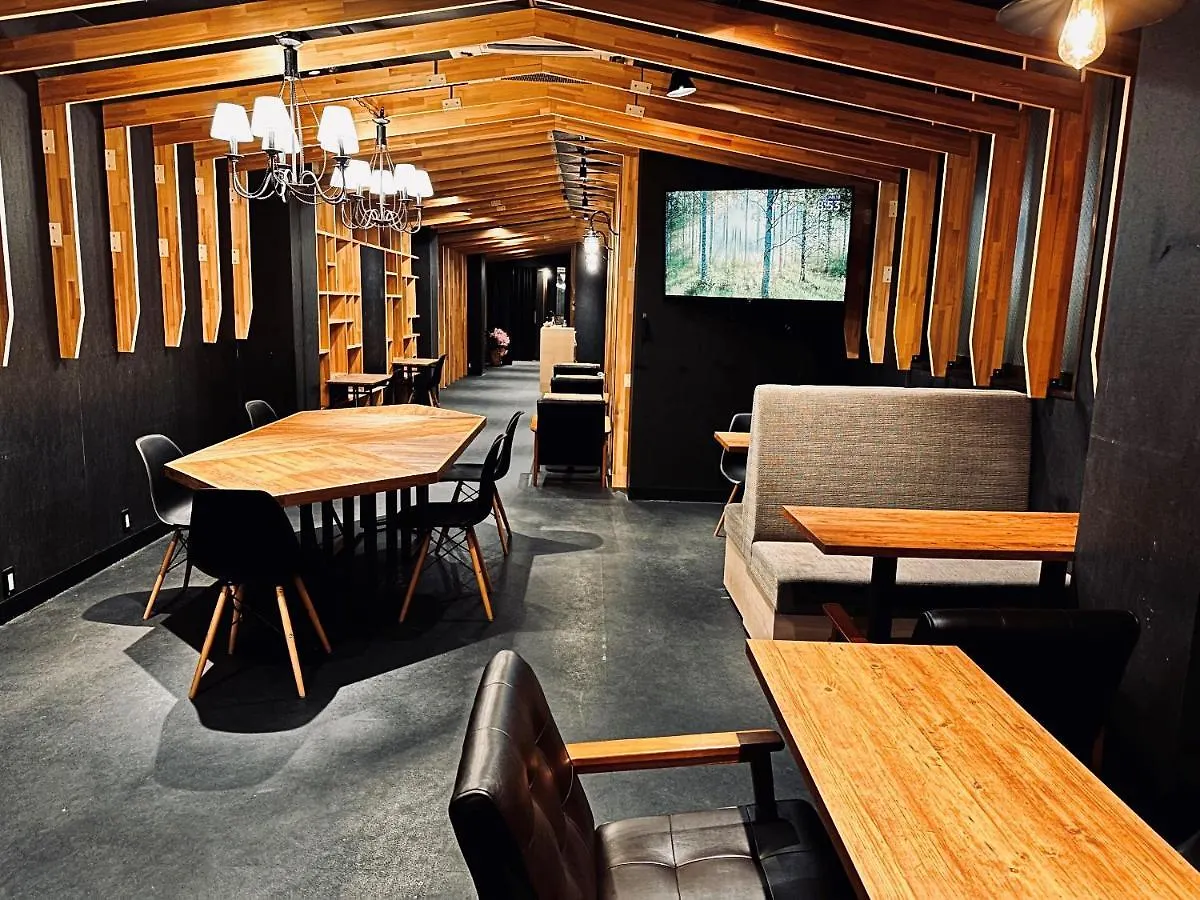 Hostel Namba Guesthouse Hive Osaka Japonya