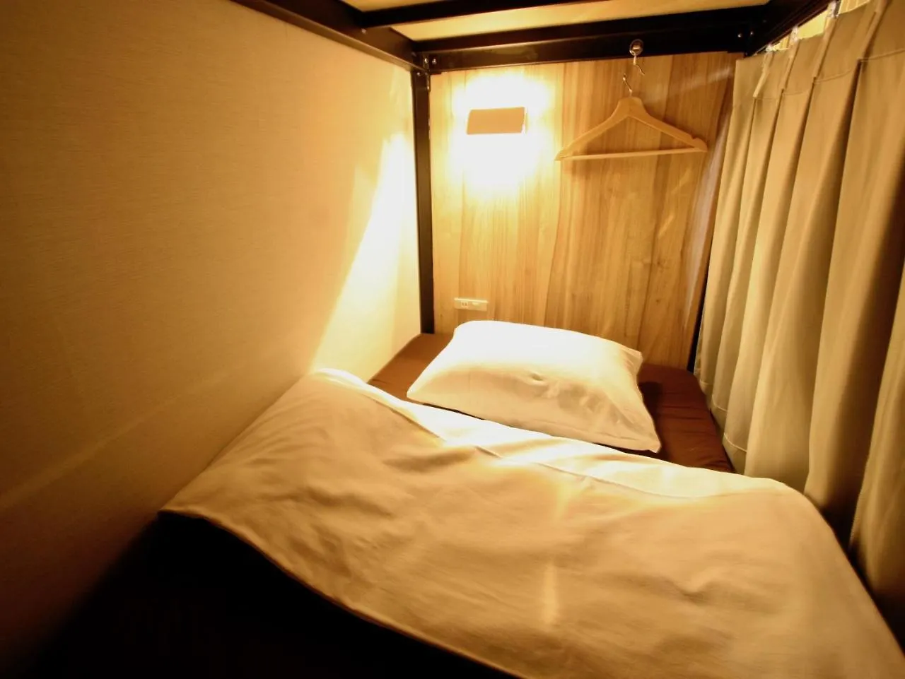 Namba Guesthouse Hive Osaka